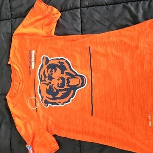 Nike NFL Chicago Bears Orange Dri-Fit shirt. Men's Size Small.